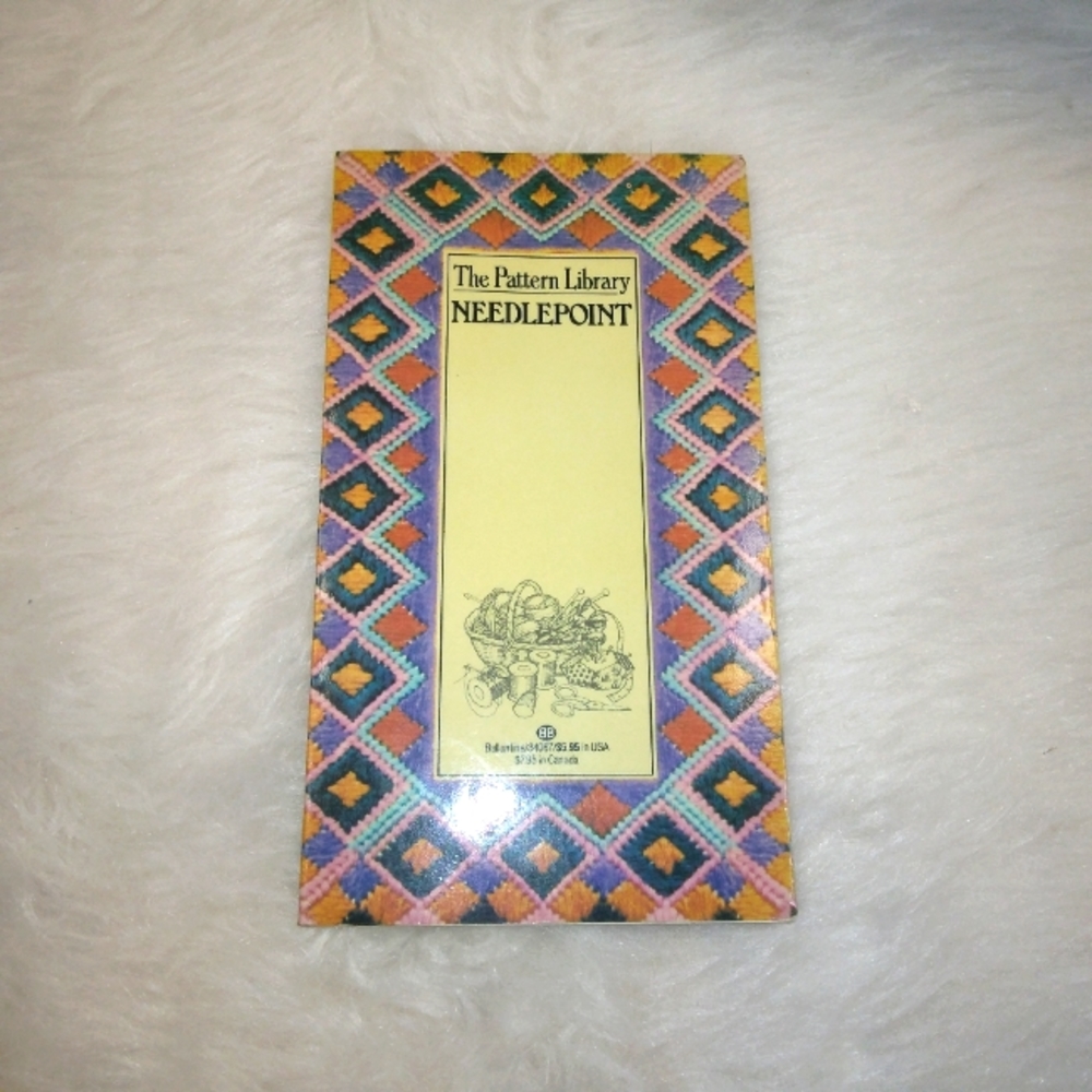 BOOK The Pattern Library: Needlepoint, 85 named patterns w/color images …